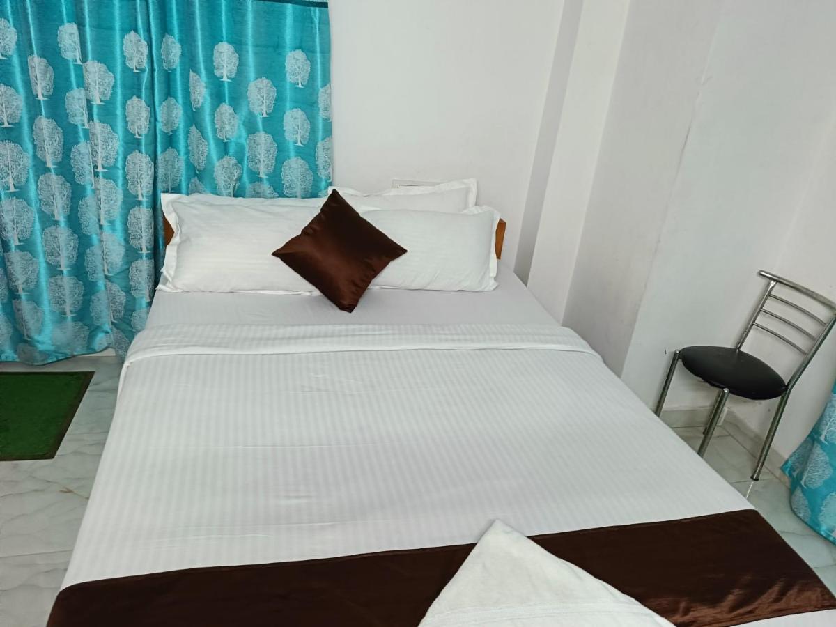 Hotel Atithi Grand Guwahati Buitenkant foto