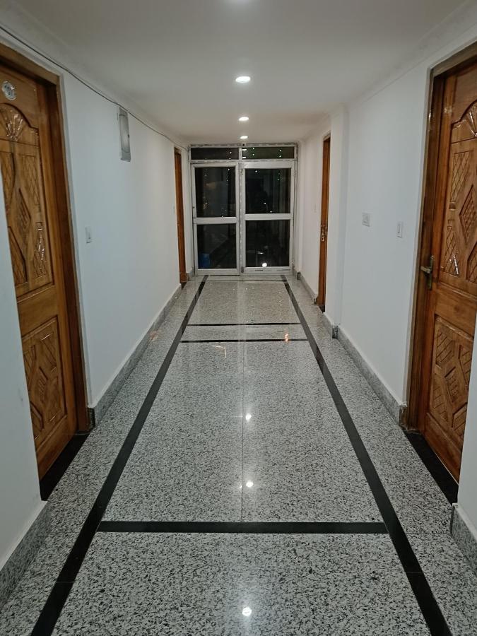 Hotel Atithi Grand Guwahati Buitenkant foto