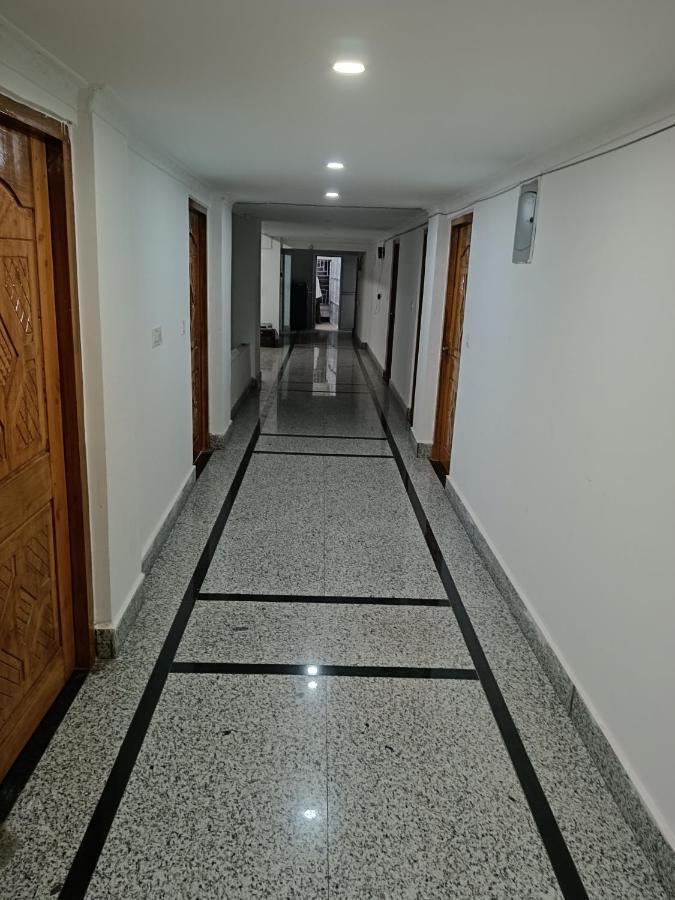 Hotel Atithi Grand Guwahati Buitenkant foto