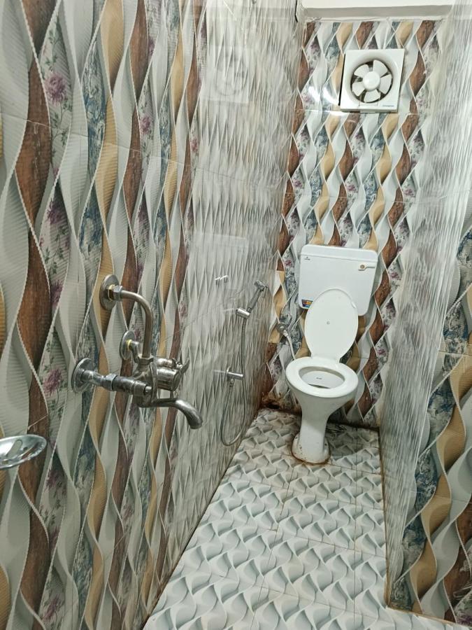 Hotel Atithi Grand Guwahati Buitenkant foto